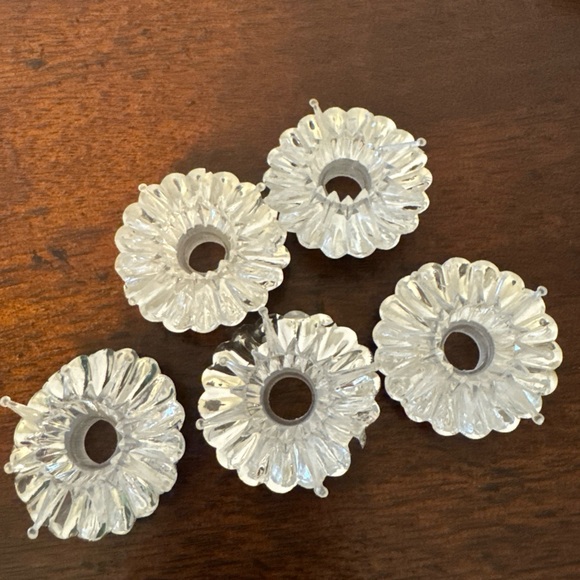 LOT OF 55 Vintage Christmas Light Cover Reflector:Icicles,Flowers Blooms & Star - Picture 7 of 13